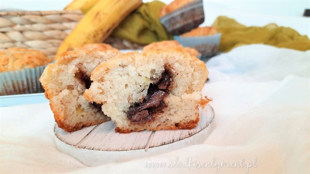 Muffinki bananowe z czekoladą